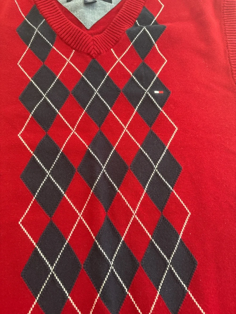 Tommy Hilfiger Red Argyle Sweater Vest Men’s / Women’s Preppy Y2K Oversized 🔥